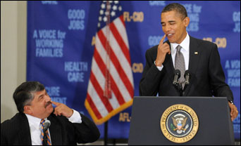 obama-trumka-nibble