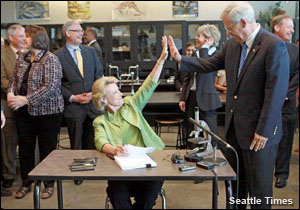 ST-Gregoire-high-five-Microsoft