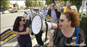 col-peacehealth-rally-13Sep