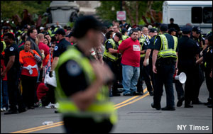 nyt-immigration-arrests-13Oct08