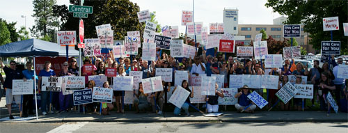 wsna-holy-family-picket