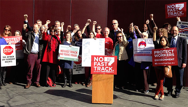 seattle-fast-track-presser_15Mar26