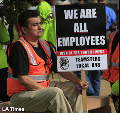 lat-port-truckers-strike