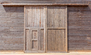 closed-barn-door