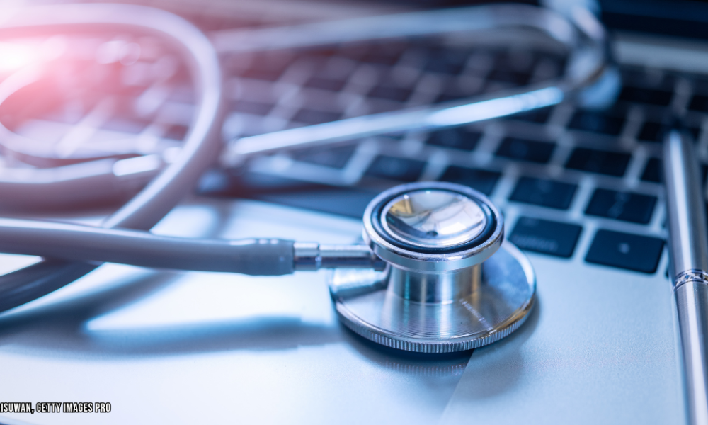 Union nurses call for solidarity with organizing healthcare workers