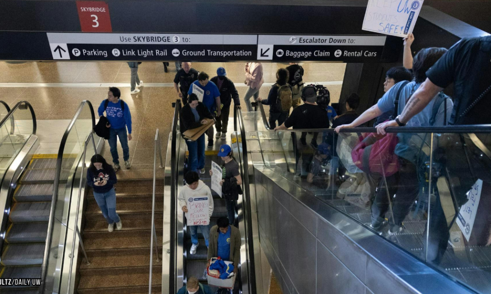 Protecting immigrant workers | Chavez-DeRemer out | UC strike looms